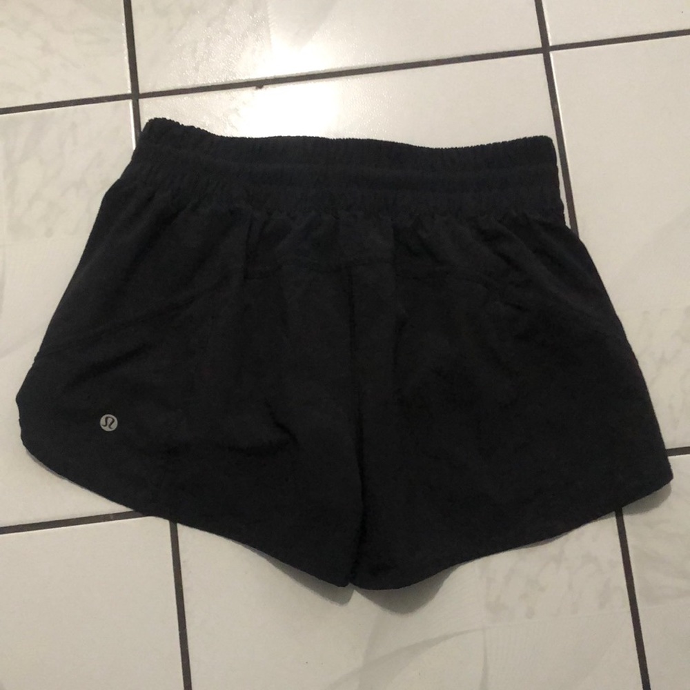 Lululemon black Shorts. Great for summer!